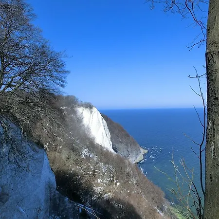 Отель Restaurant & Baumhaus Hagen *