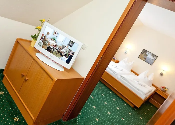 فندق Restaurant & Baumhaus Hagen